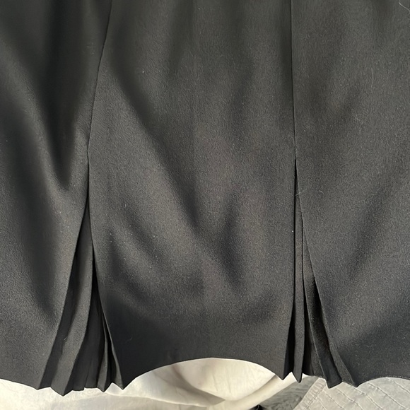 Skirt - Picture 3 of 3